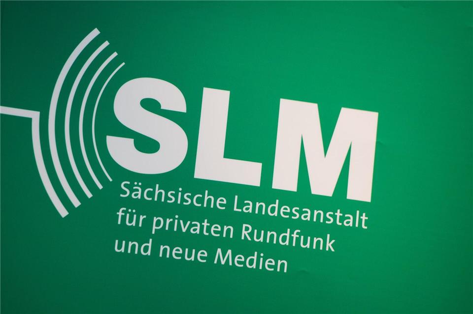 Die Linken wollen die Sächsische Landesanstalt für privaten Rundfunk und neue Medien zu Transparenz verpflichten. (Symbolbild)picture alliance / dpa