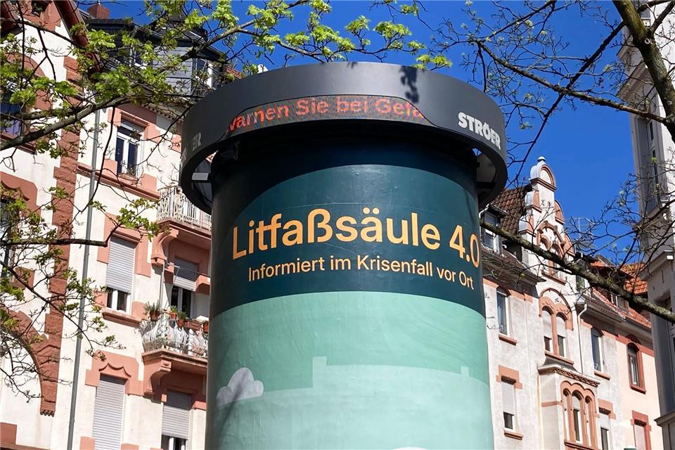 Die Litfaßsäule wurde positiv getestet. (Archivbild)Oliver Pietschmann/dpa