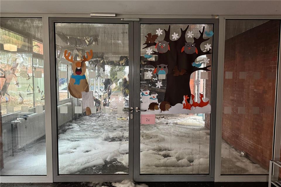 Die Löscharbeiten dauerten damals rund 18 Stunden. (Archivbild)Kilian Genius/dpa