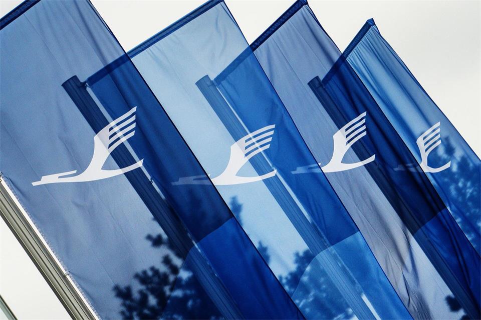 Die Lufthansa Group modernisiert ihre Flotte. Das neue Flaggschiff von Airbus soll „Deutschland“ heißen. (Symbolbild) Andreas Arnold/dpa