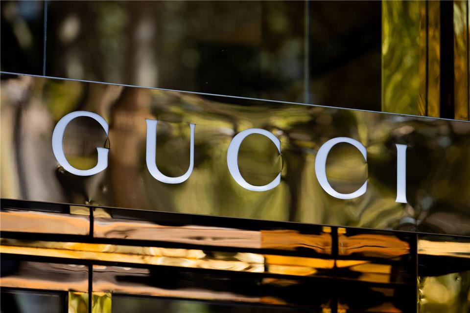 Die Luxusmarke bereitet dem Mutterkonzern Sorgen. (Archivbild)Rolf Vennenbernd/dpa