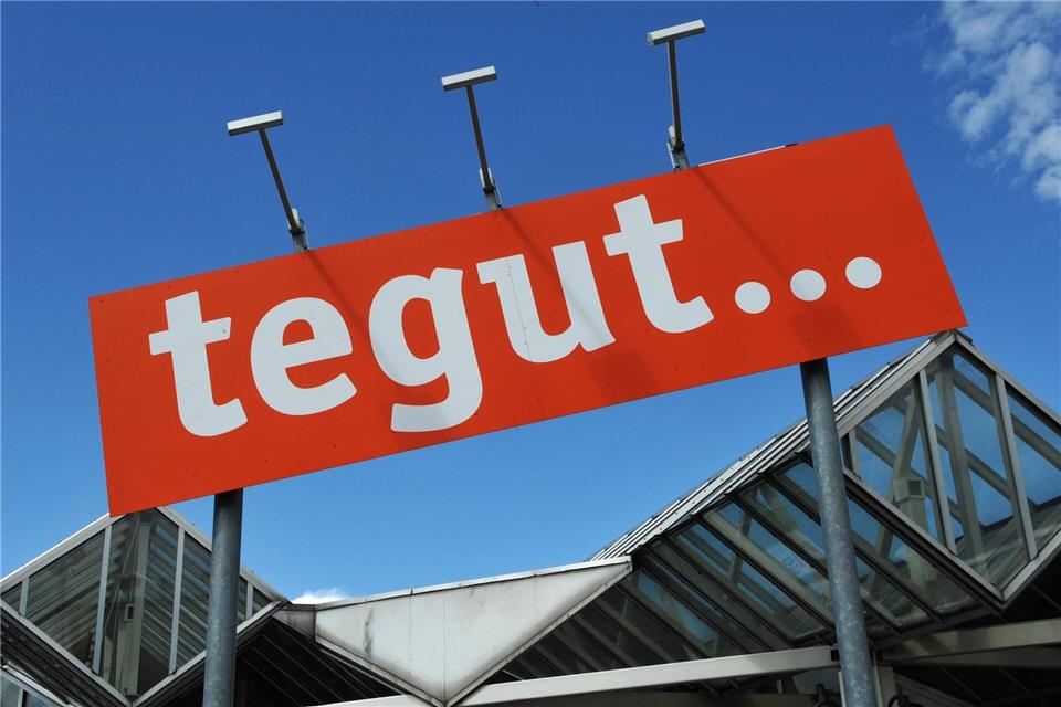 Die Marke Tegut soll im Zuge des Verkaufs verschwinden. (Foto Archiv)Uwe Zucchi/dpa