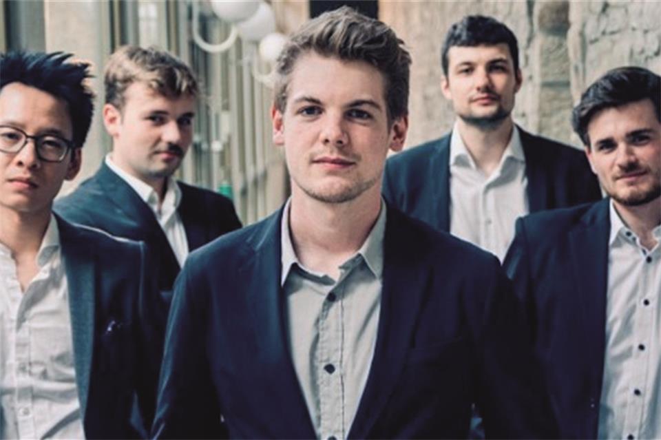 Die „Marvin Frey Group“ präsentiert am Freitag, 27. Oktober, auf Preens Hoff in Erle Lieder ihres Albums „Status Quo“.