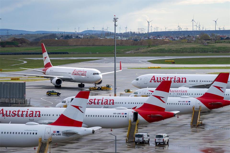 Die Maschine der Austrian Airlines war eigentlich auf dem Weg nach Wien. (Archivbild)Georg Hochmuth/APA/dpa