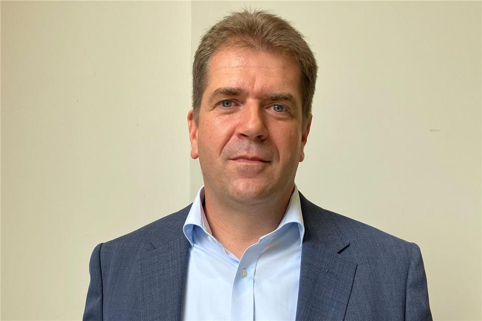 Die Menschen bekommen laut Rik Steinheuer vom Bund der Steuerzahler NRW die kommunale Finanzkrise auch beim Wohnen zu spüren. (Archivbild)Volker Danisch/dpa