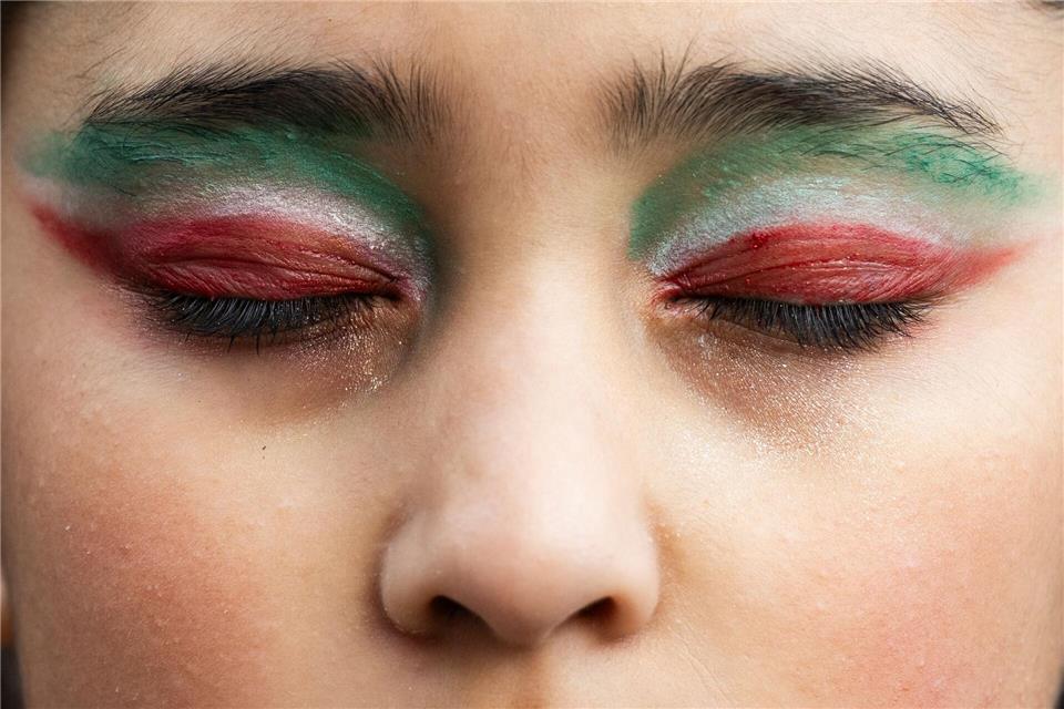 Die Menschen mit iranischer Herkunft in Hessen sind im Durchschnitt 37 Jahre alt. (Archivbild)Boris Roessler/dpa