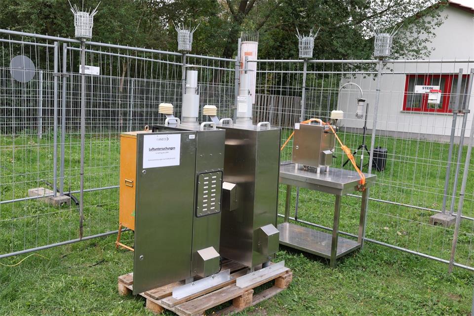 Die Messstationen sollen Rückschlüsse über mögliche Gesundheitsrisiken liefern.Bodo Schackow/dpa