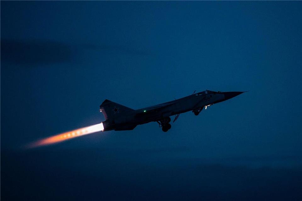 Die MiG-31 gehört zu den Standardmodellen der russischen Luftwaffe. (Archivbild)Uncredited/Russian Defense Ministry Press Service/AP/dpa
