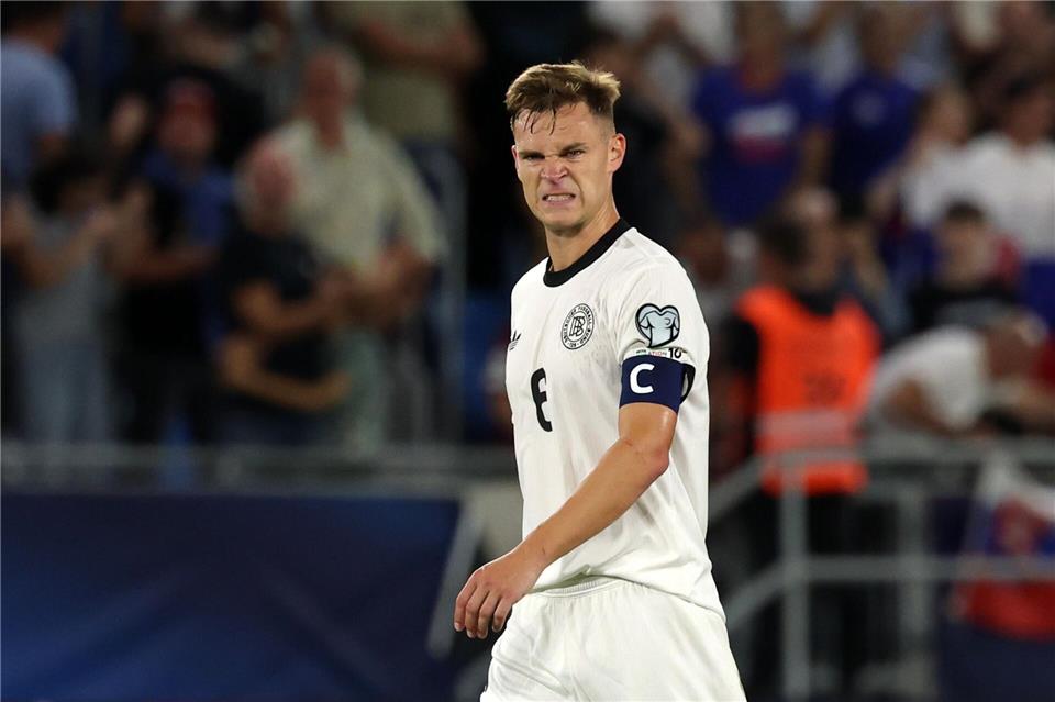 Die Miene sagt alles: Kapitän Joshua Kimmich nach dem Schlusspfiff.Christian Charisius/dpa