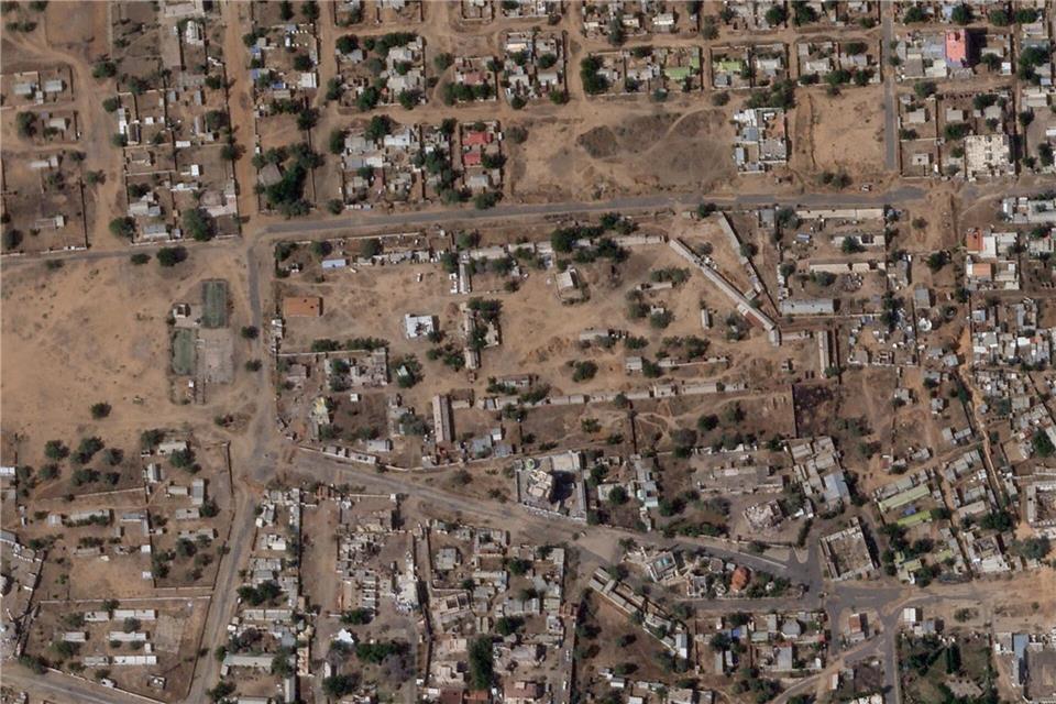 UN warnen vor Eskalation im Sudan - Gräueltaten befürchtet  Die Miliz hat die letzte Stadt, die unter Kontrolle der sudanesischen Armee stand, erobert.Planet Labs PBC/Planet Labs PBC/AP/dpa