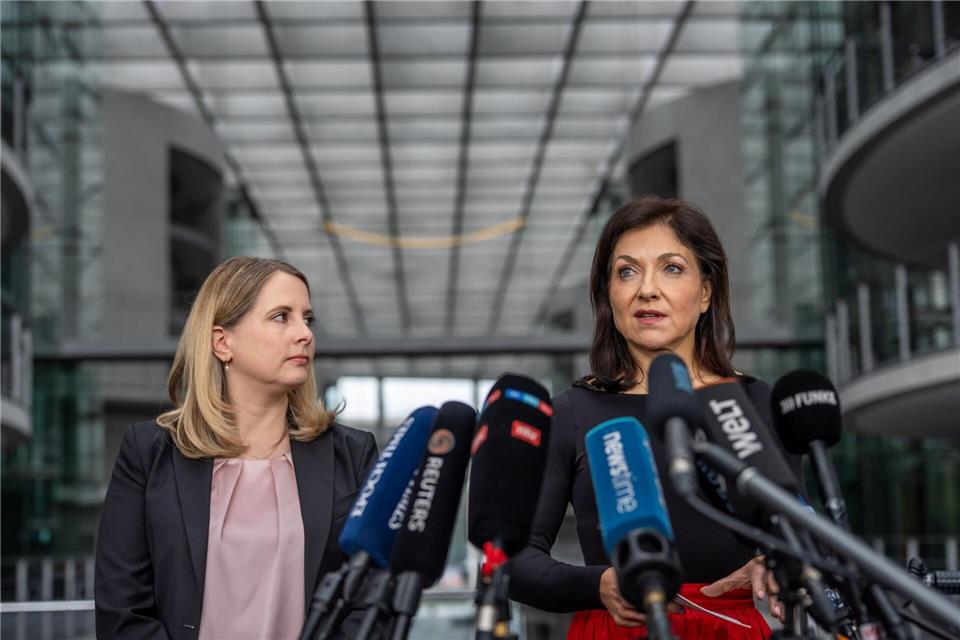Die Ministerinnen kündigen ein neues Kapitel an.Michael Kappeler/dpa