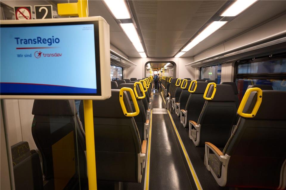 Die Mittelrhein-Bahn-Linie RB32 wird von Trans Regio betrieben. (Symbolbild)Thomas Frey/dpa