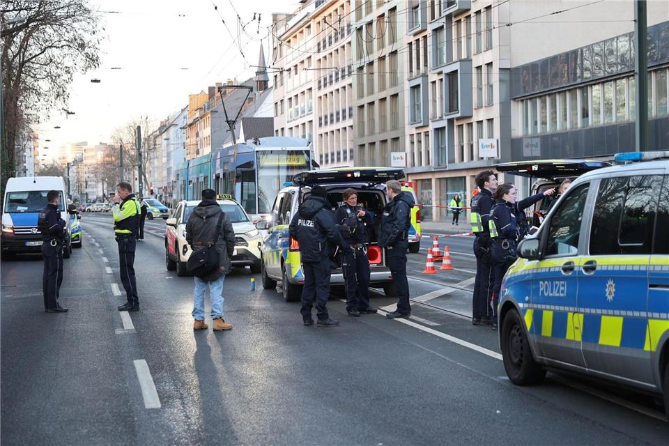 Die Mordkommission ermittelt zu dem Vorfall.Matthi Rosenkranz/dpa