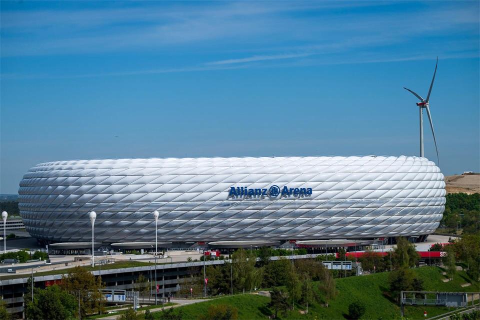 Die Münchner Allianz Arena sorgt in Australien für Gesprächsstoff. (Archivbild)Peter Kneffel/dpa