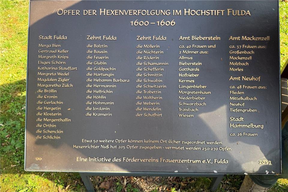 Die Namensliste der Opfer wird angeführt von Merga Bien, nach der auch die App „Fulda im Hexenwahn – Das Schicksal der Merga Bien“ benannt ist.Michael Buer/DPA