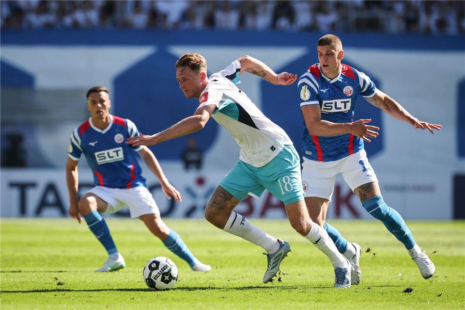 Die Niederländer Burger erzielte sein Debüt-Tor für Hoffenheim. Christian Charisius/dpa