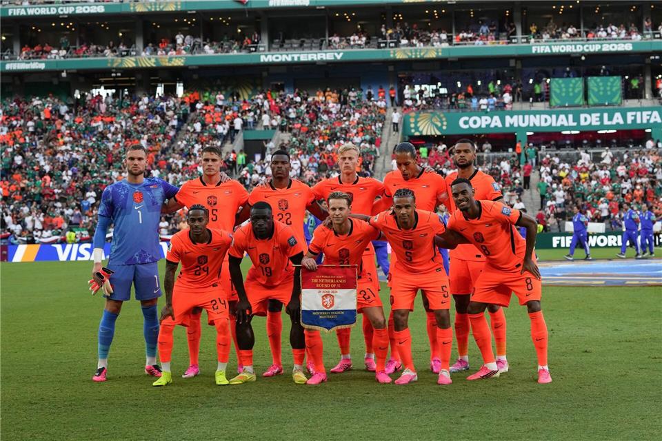 Die Niederlande stehen im WM-Achtelfinale.Dolores Ochoa/AP/dpa
