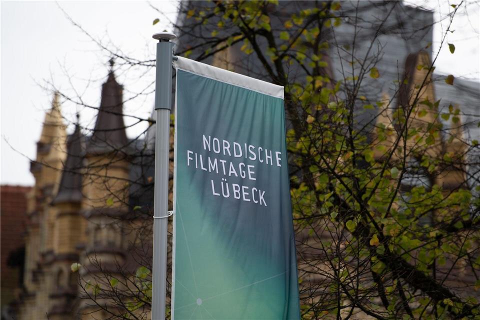 Nordische Filmtage - Eröffnung mit dänischer Komödie Die Nordischen Filmtage werden mit einer dänischen Komödie eröffnet. (Symbolbild)Rainer Jensen/dpa