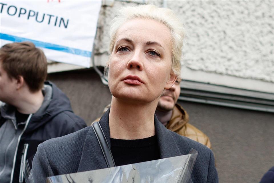 Die Oppositionspolitikerin Julia Nawalnaja sieht in dem Auschluss von Jabloko von der Wahl ein Zeichen für Angst des Kreml. (Archivbild)Carsten Koall/dpa