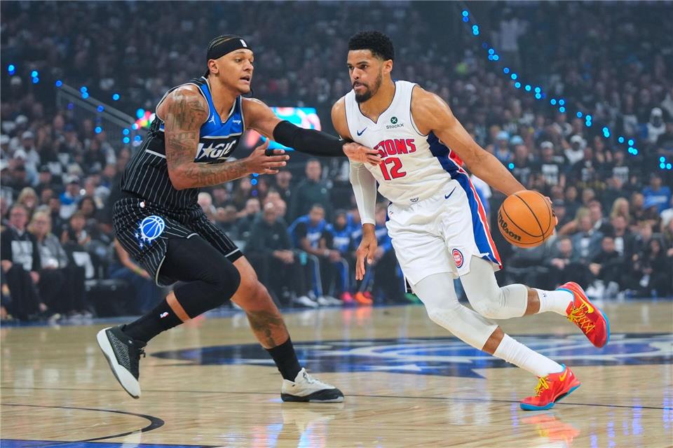 Die Orlando Magic mit Topspieler Paolo Banchero verpassten gegen Detroit auch die zweite Chance, die Serie zu beenden.John Raoux/AP/dpa