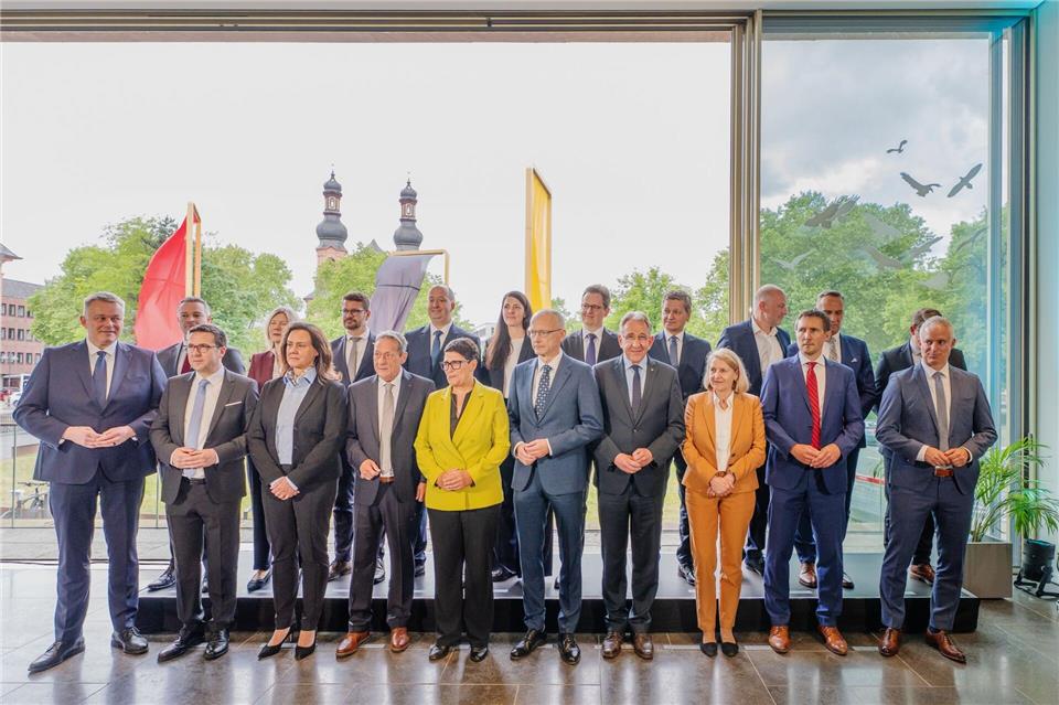 Die Personalriege der Union für die erste große Koalition in Rheinland-Pfalz - inklusive Behördenchefs.Andreas Arnold/dpa