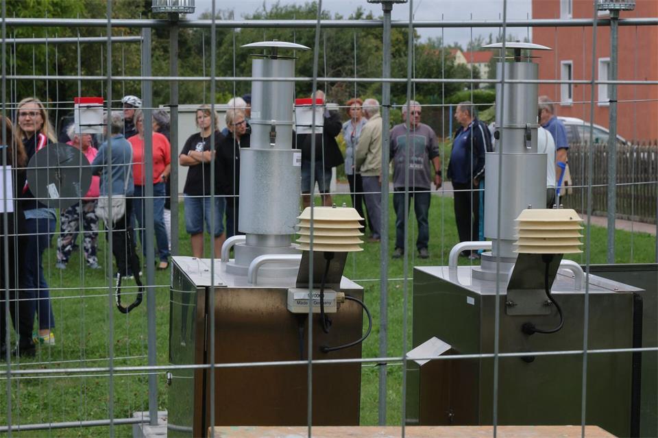 Die Pläne wurden vor Ort erklärt.Bodo Schackow/dpa