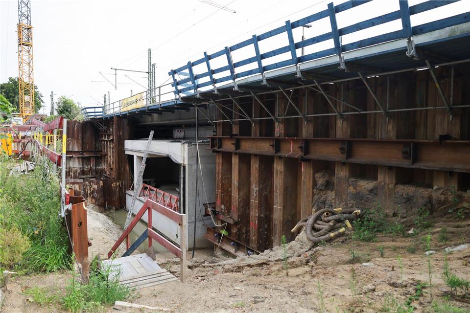 Die Planung eines S-Bahntunnels zwischen dem neuen Bahnhof Altona und dem Hamburger Hauptbahnhof kommt nicht voran. (Archivbild)Christian Charisius/dpa