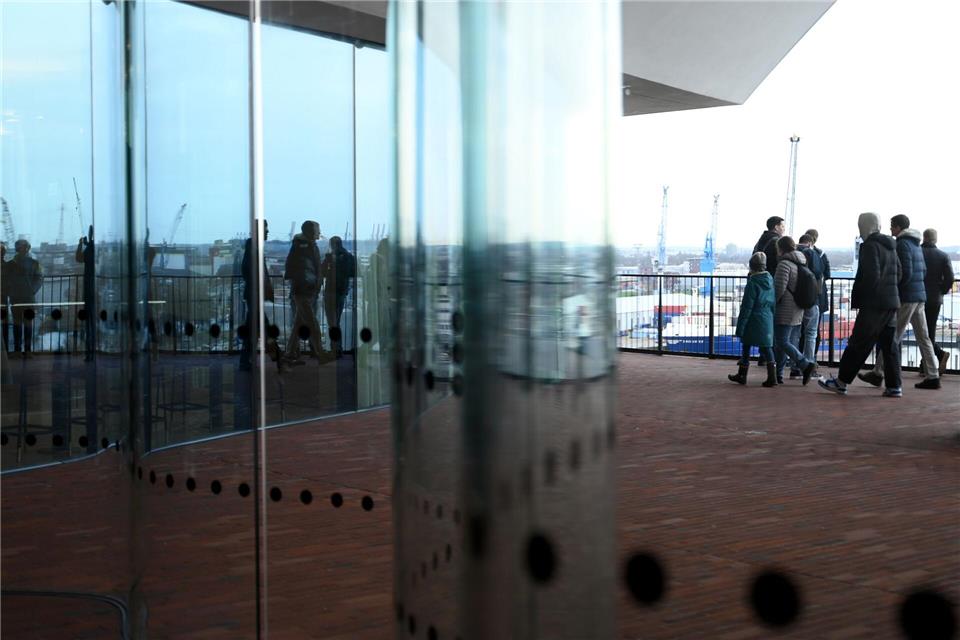 Die Plaza soll trotz des Wetters geöffnet bleiben. (Archivbild)Rabea Gruber/dpa