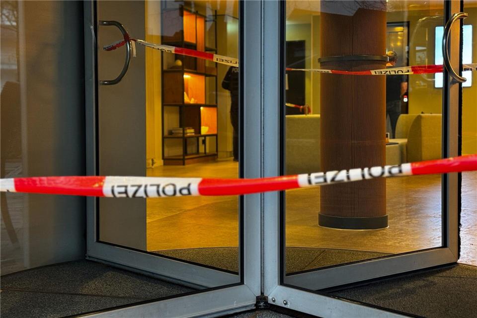 Die Polizei geht nach aktuellem Stand von einem Tötungsdelikt aus.Max Lametz/dpa