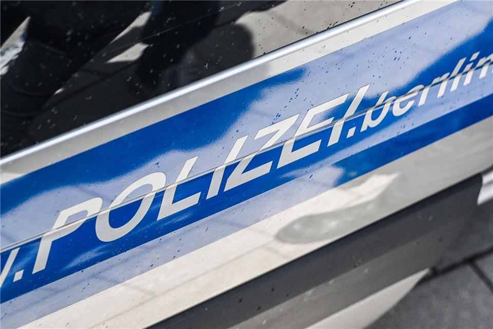 Die Polizei hat Knochenfunde von einem Spielplatz in Berlin-Kreuzberg gesichert. (Symbolbild)Jens Kalaene/dpa
