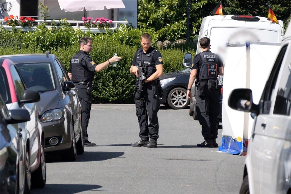 Die Polizei nahm den mutmaßlichen Täter fest. (Archivbild)Hüneke/dpa
