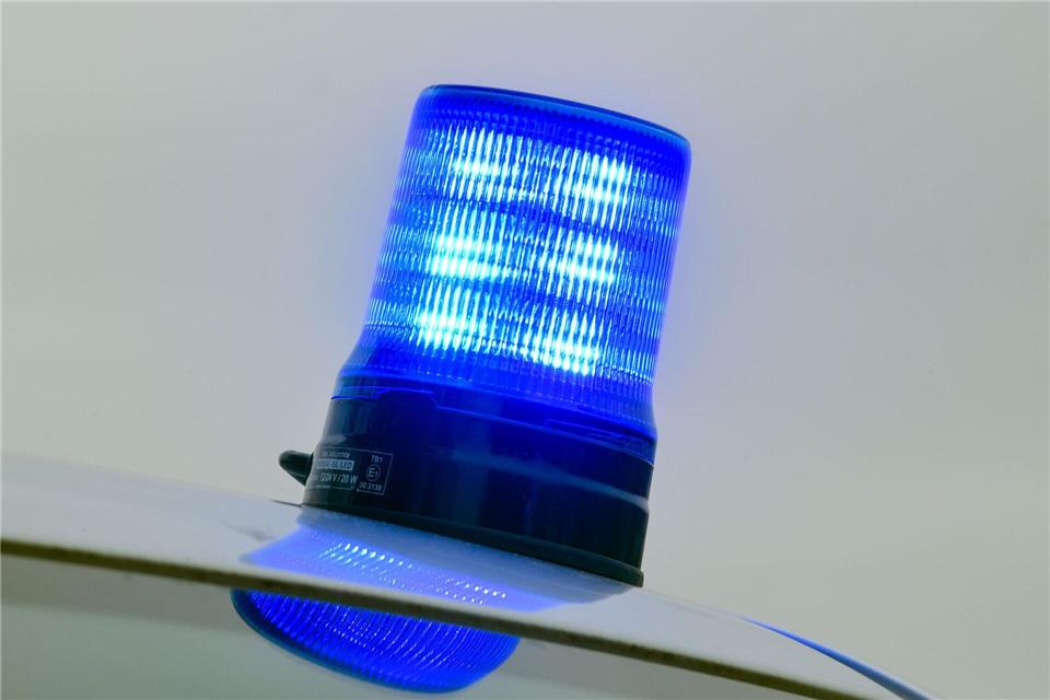 Die Polizei sicherte Spuren am Tatort und befragte Zeugen. (Symbolbild)Patrick Pleul/dpa-Zentralbild/dpa