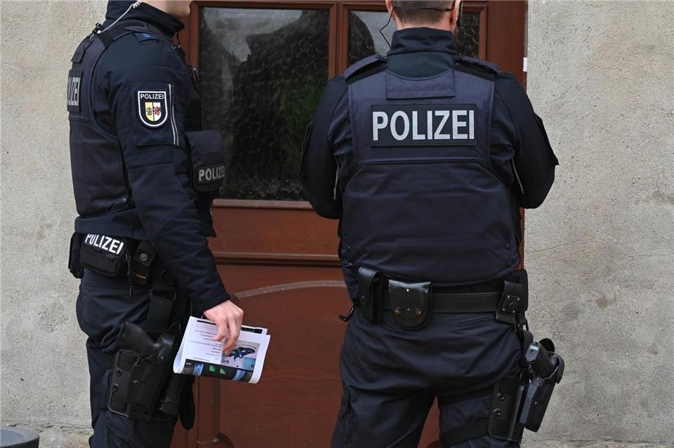 Die Polizei sucht nach dem achtjährigen Fabian aus Güstrow.Stefan Sauer/dpa