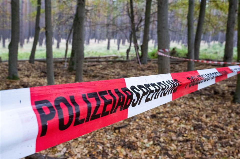 Die Polizei war auch anderswo in Brandenburg bei den Ermittlungen im Fall Rebecca im Einsatz. (Archivbild)Christophe Gateau/dpa