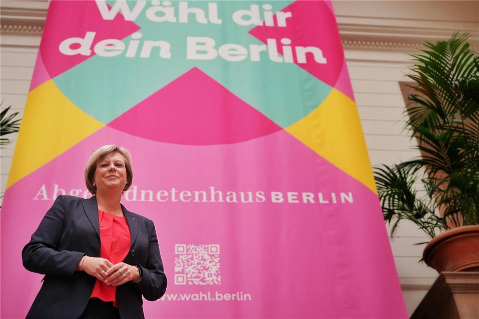 Die Präsidentin des Berliner Abgeordnetenhauses, Cornelia Seibeld, wirbt für eine hohe Wahlbeteiligung am 20. September. Sören Stache/dpa