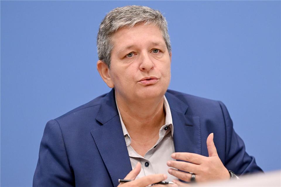 Die Präsidentin des Bundesamtes für Sicherheit in der Informationstechnik (BSI) sieht wachsende Gefahren für die Cybersicherheit durch KI. (Archivbild)Britta Pedersen/dpa