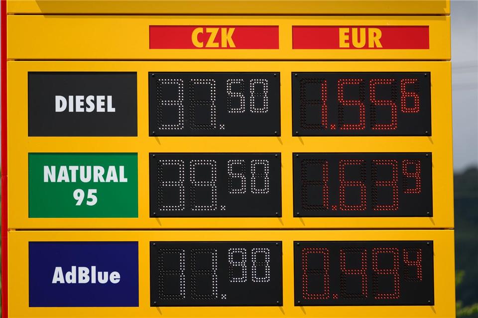 Die Preise sind deutlich niedriger als in Deutschland.Robert Michael/dpa