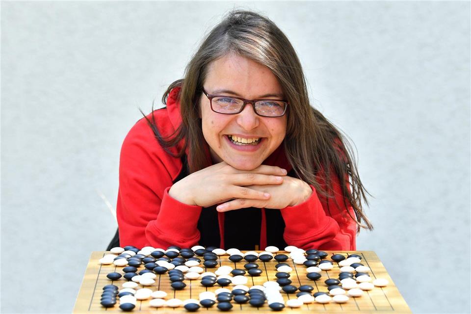 Die Professorin und Go-Enthusiastin Manja Marz hat das Projekt initiiert. (Archivbild)Martin Schutt/dpa