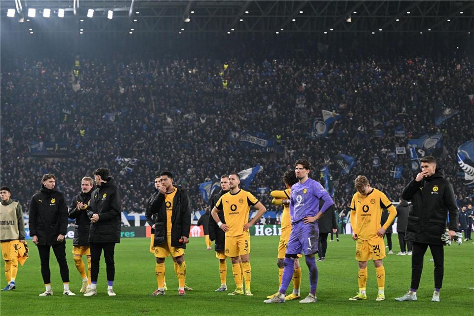 Die Profis von Borussia Dortmund müssen das Aus in der Champions League schnell abhaken.Federico Gambarini/dpa