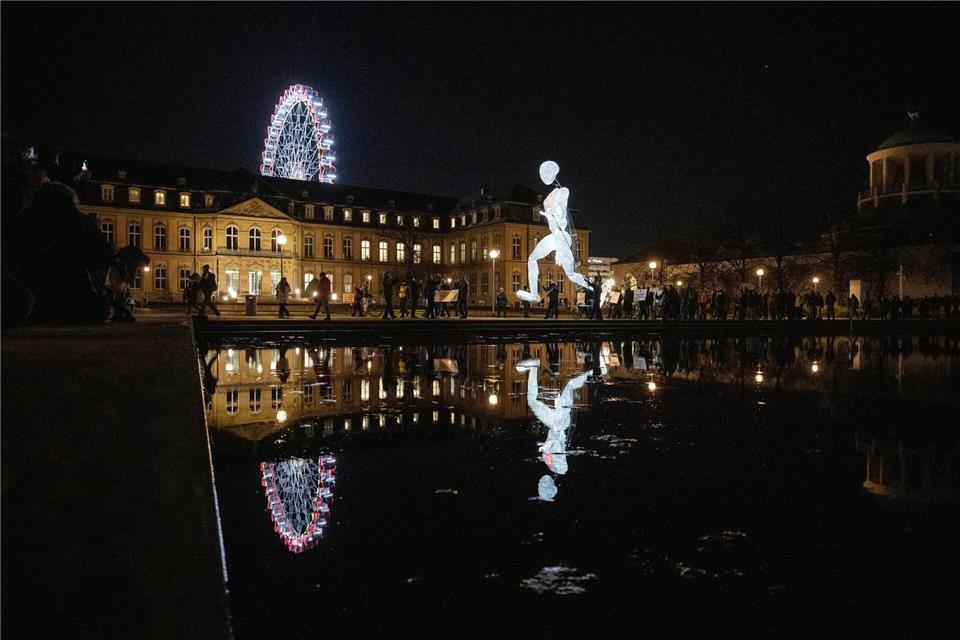 Die Puppe steht den Initiatoren zufolge für zentrale Werte der Aids-Hilfe.Marijan Murat/dpa