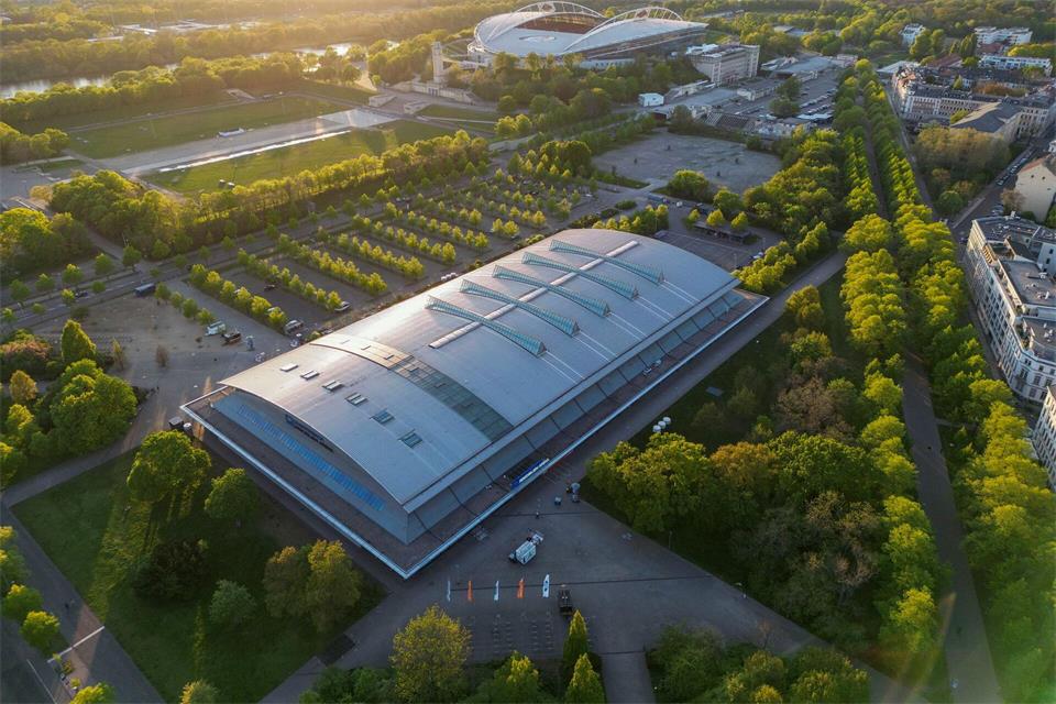 Die Quarterback Immobilien Arena soll künftig Platz für 12.000 Zuschauer haben. (Archivbild)Jan Woitas/dpa
