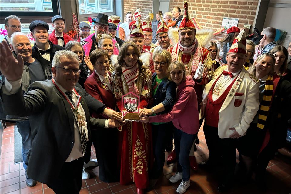 Die Raesfelder Karnevalsvereine hatten den jüngsten Heimatpreis erhalten, der vom Land Nordrhein-Westfalen gestiftet wird.