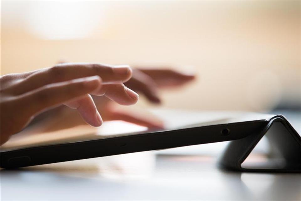 Die Ratsarbeit soll in Raesfeld im kommenden Jahr digital ablaufen. Dafür sollen die Politiker Tablets nutzen.