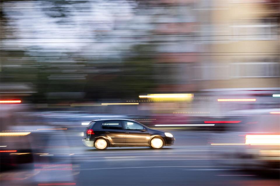Die Regionalklasse in der Kfz-Versicherung gibt an, wie hoch das Unfall- und Schadensrisiko in Ihrem Zulassungsbezirk  ist.picture alliance/dpa