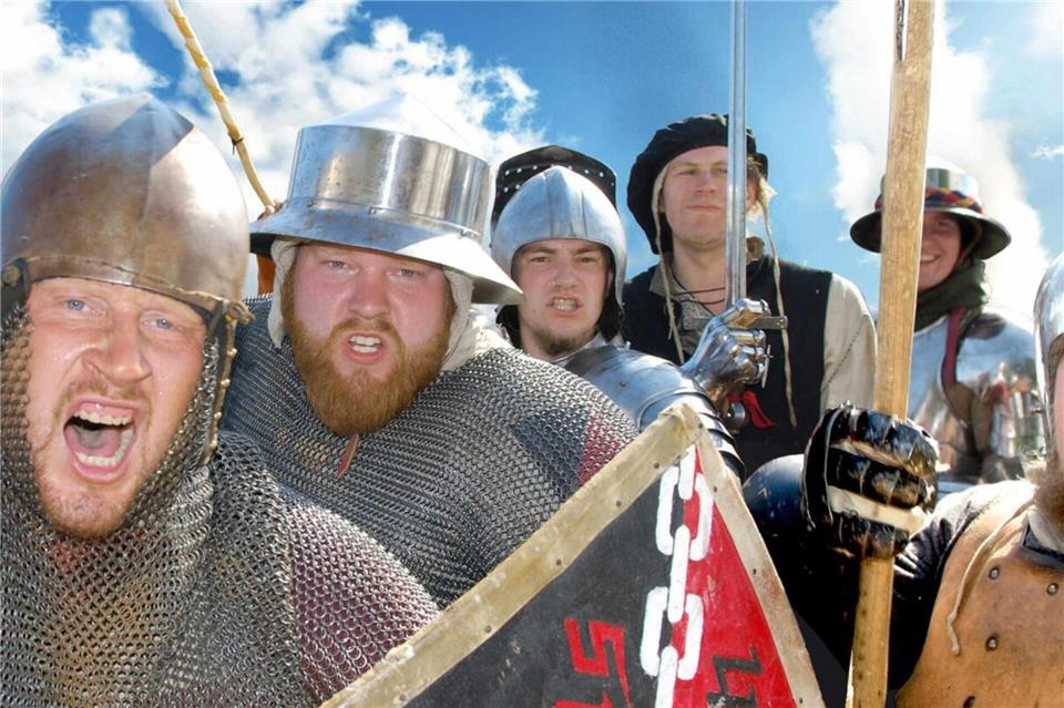 Die Ritter kommen zum „hohen Gestech“ nach Schloss Lembeck. 