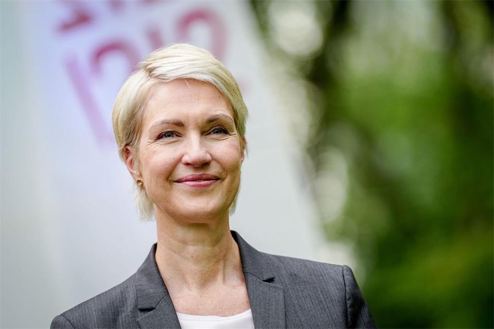 Die SPD hat unter Leitung ihrer Landesvorsitzenden Manuela Schwesig Sondierungsgespräche zur Bildung einer neuen Landesregierung aufgenommen. (Archivbild) Kay Nietfeld/dpa