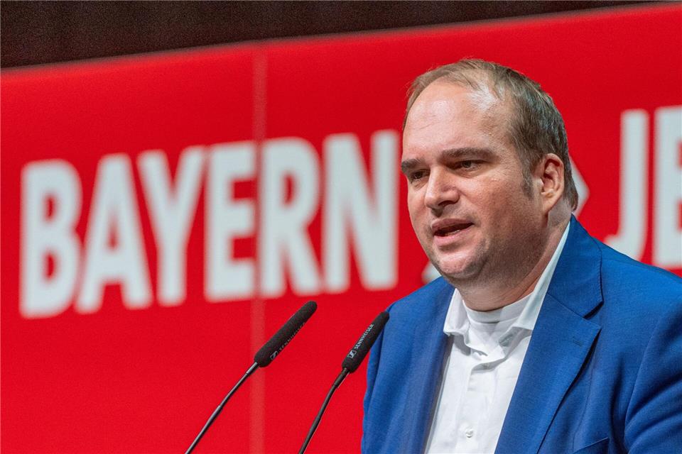 Die SPD in Bayern fordert Nachbesserungen am Kompromiss von SPD und Union zur Reform des ehemaligen Heizungsgesetzes. Landeschef Roloff kritisierte die Einigung und verlangte Nachbesserungen. (Archivbild)Armin Weigel/dpa