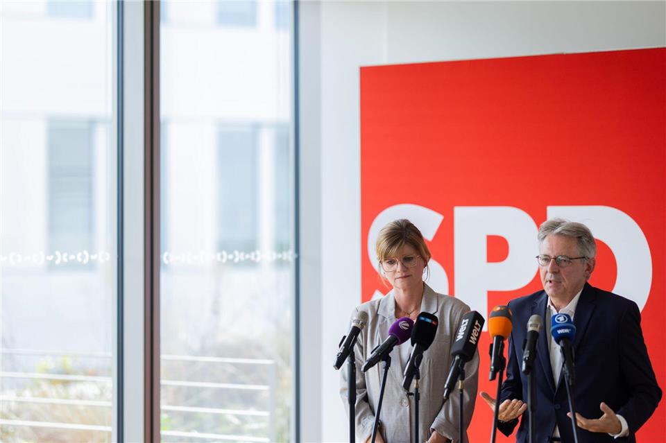 Die SPD in NRW fordert eine gemeinsame Kraftanstrengung aller Parteien, um die AfD zurückzudrängen.Rolf Vennenbernd/dpa