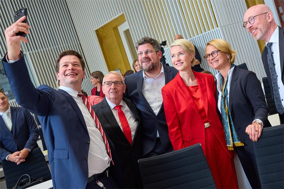 Die SPD ist als zweitstärkste Fraktion mit 29 Parlamentariern im Landtag vertreten.Jens Büttner/dpa