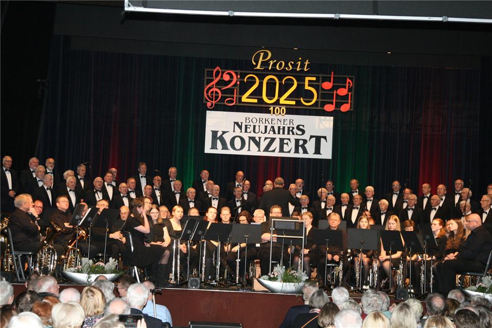 Sängervereinigung Borken gibt Neujahrskonzert in der Stadthalle Die Sängervereinigung Borken hat ihr Neujahrskonzert in der Stadthalle gegeben.